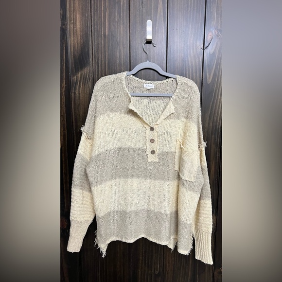 BUCKETLIST Sweaters - BUCKETLIST Oversized Sweater Size:M